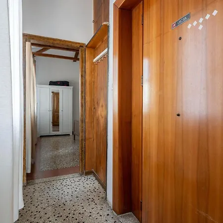 Apartment Ca' Giorgia Venice Apartment With Balcony *