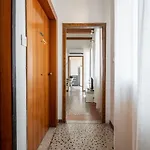 Апартаменты Ca' Giorgia Venice Apartment With Balcony Венеция