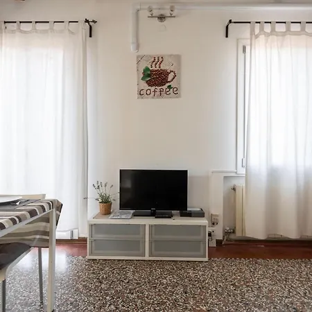 Ca' Giorgia With Balcony Apartament *