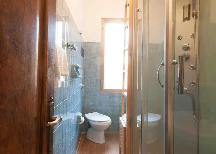 Ca' Giorgia Venice Apartment With Balcony